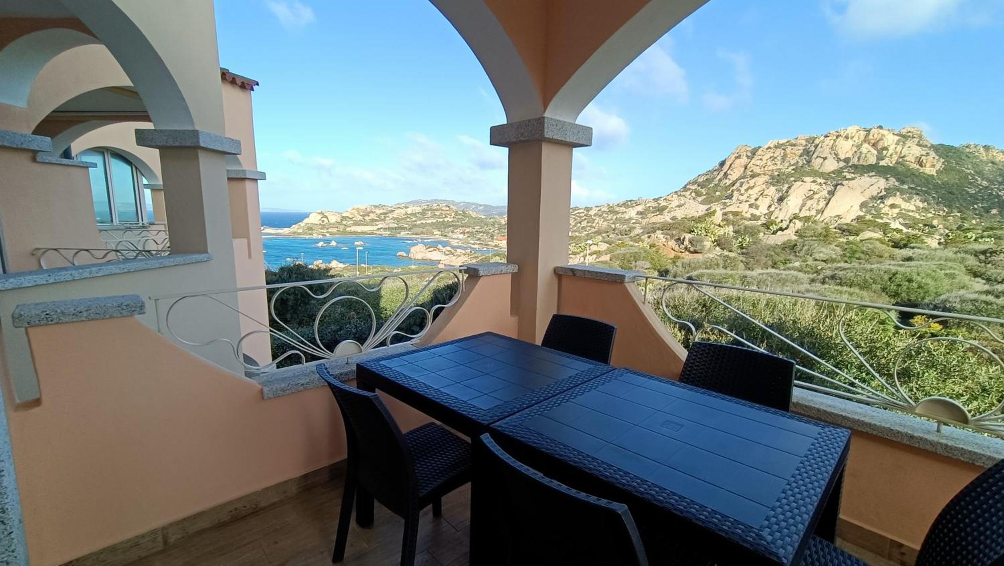 Appartamento Vista Mare Punta Tegge ลามัดดาเลนา ภายนอก รูปภาพ